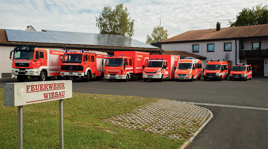 Feuerwehr-Wiesau-Fahrzeuge.jpg